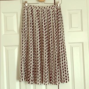 Pleated Midi Skirt from BR, XS